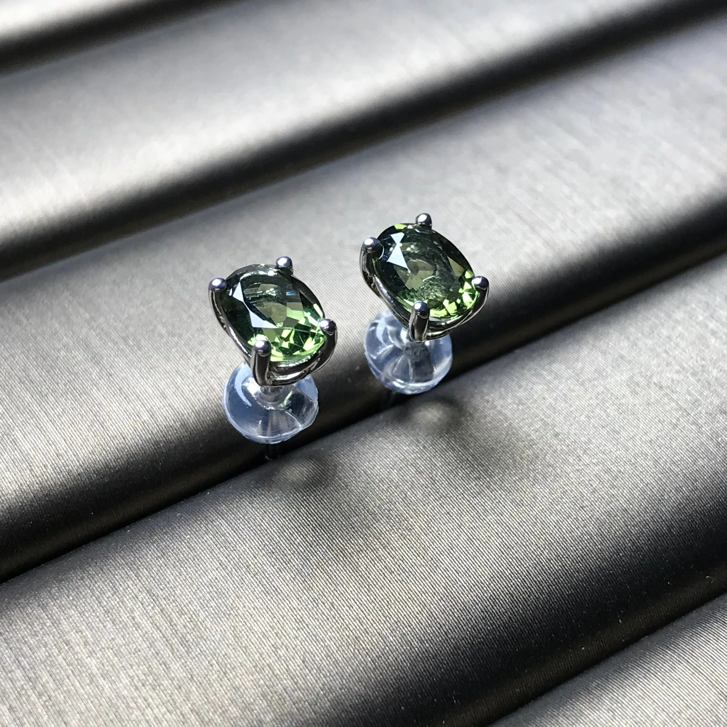 5x7mm Gem-grade Oval Cut Moldavite Earrings Top-quality Green | Rare High-frequency Heart Chakra Healing Stone