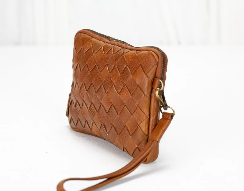 Antheia clutch wallet - Brown pebbled leather