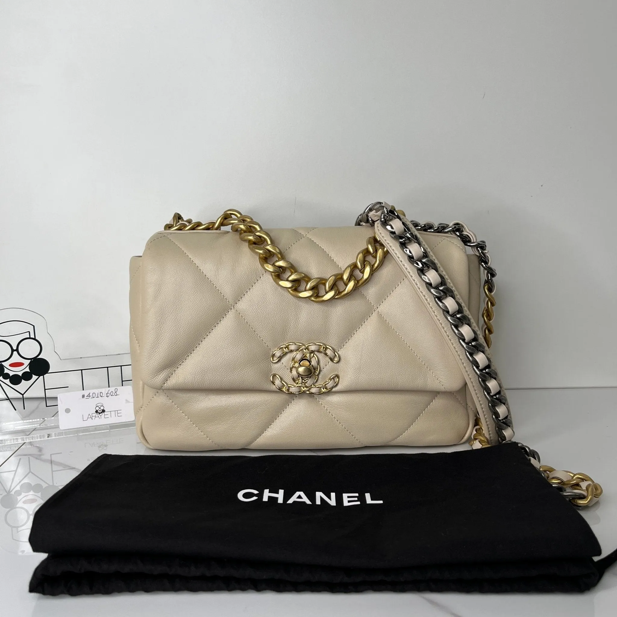 Chanel 19 Handbag