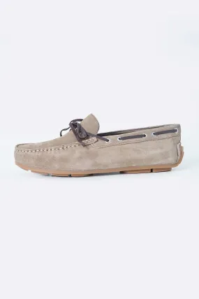 CLASSIC LEATHER MOCCASINS