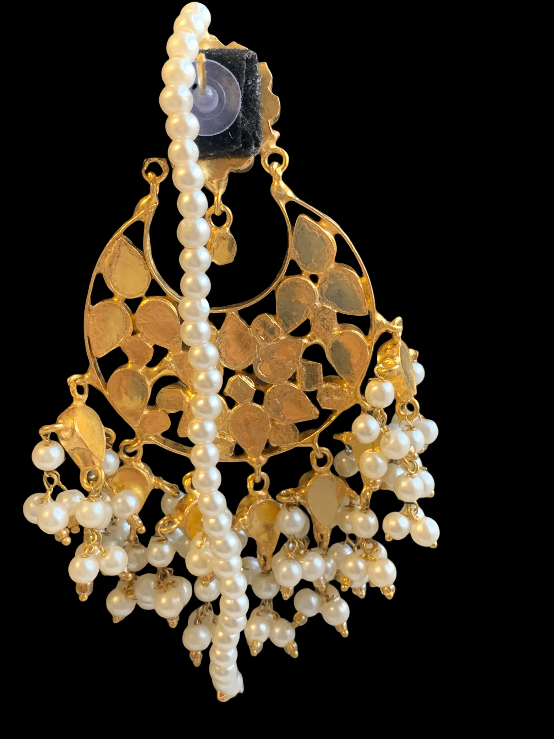 DER239 Nagma chandbali earrings in kundan (black )( READY TO SHIP)