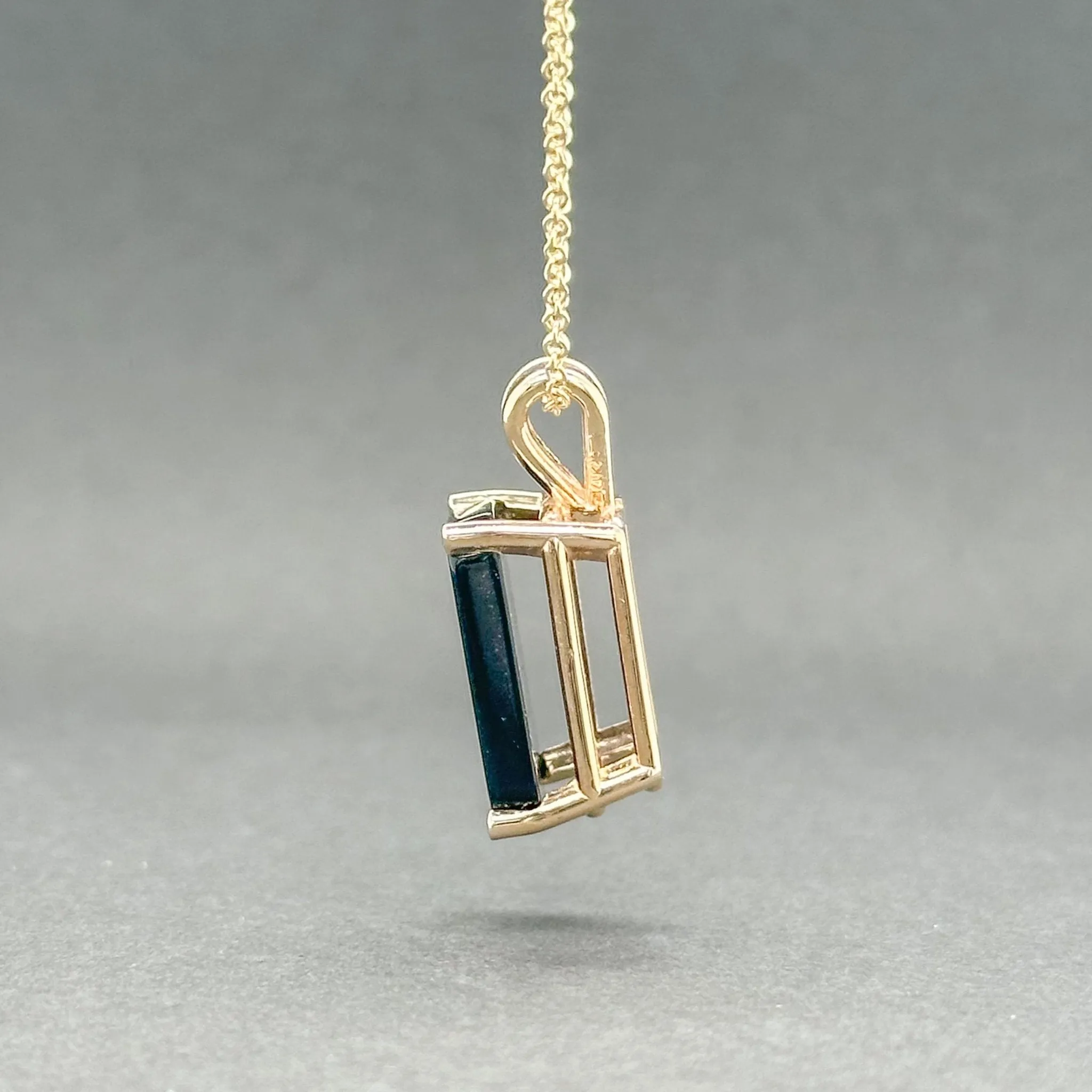 Estate 14K Y Gold 2.46ct Onyx Pendant