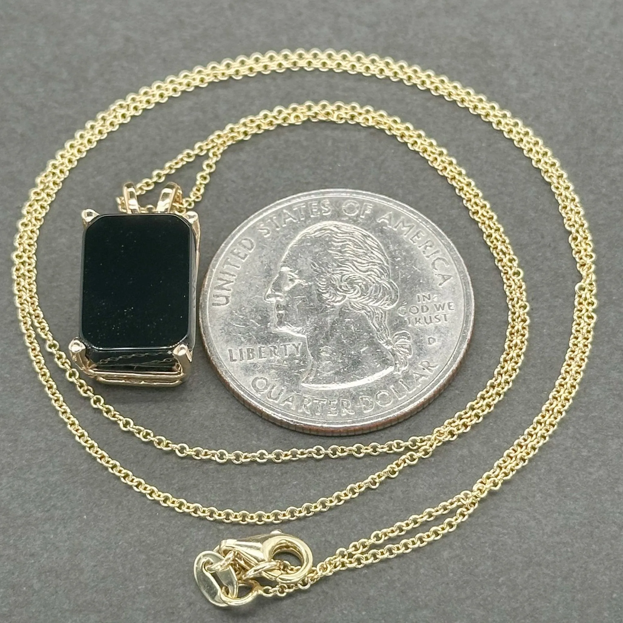 Estate 14K Y Gold 2.46ct Onyx Pendant