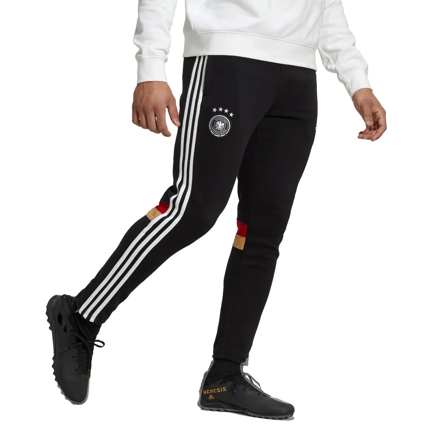 Germany Icon fans presentation Soccer tracksuit 2022/23 - Adidas