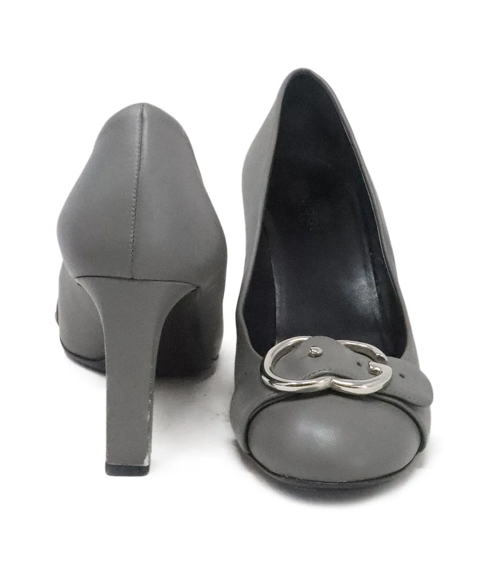 Gucci Grey Leather Heels w/ Silver Buckle sz 7.5