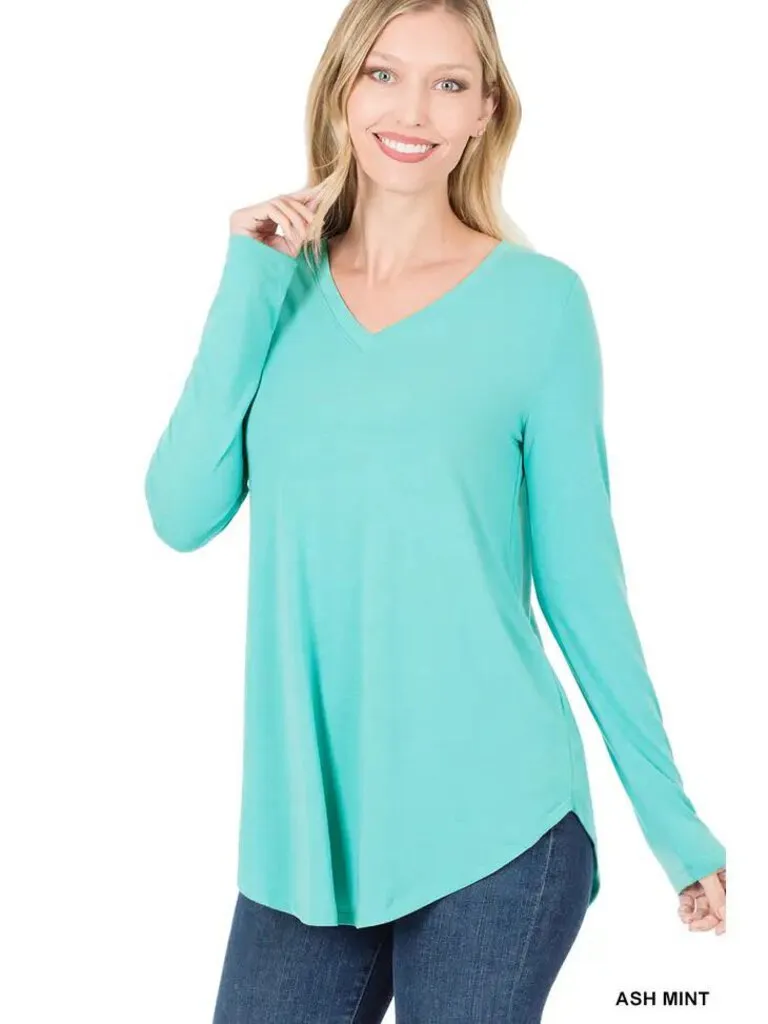 New! Premium Long Sleeve V Neck Round Hem Top Size M