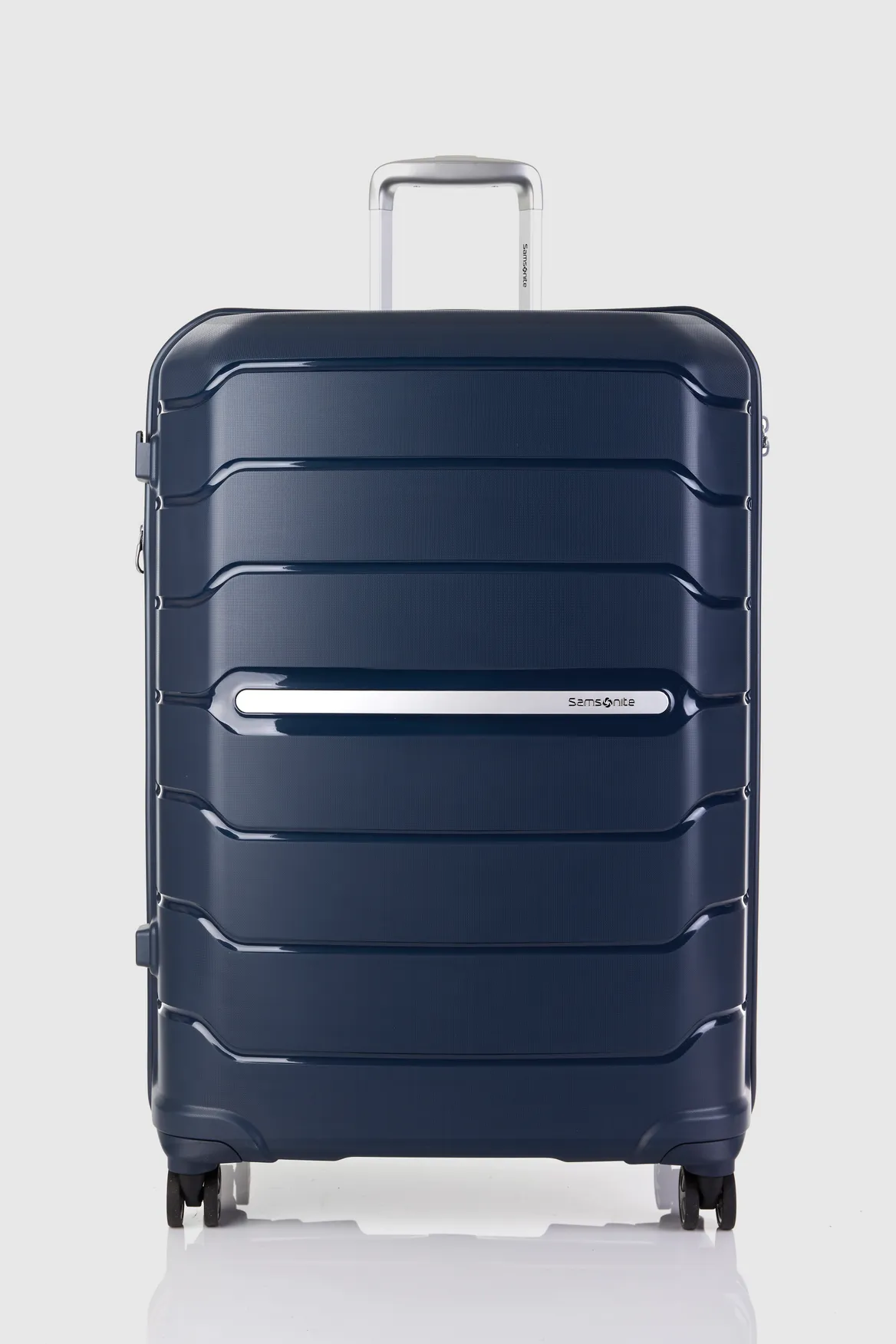 Oc2lite 75cm Suitcase