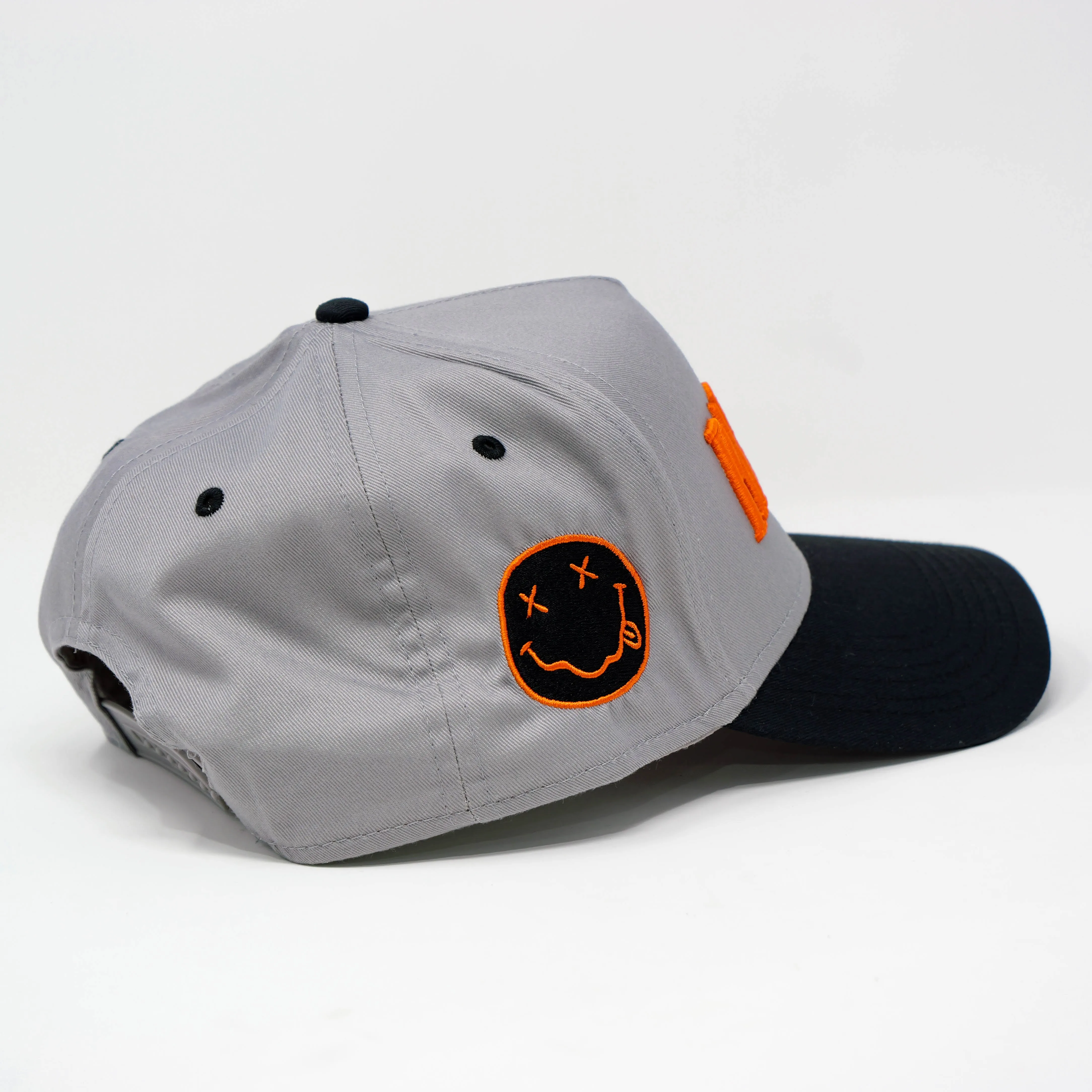 PARANOIA SNAPBACK HAT GREY/ORANGE