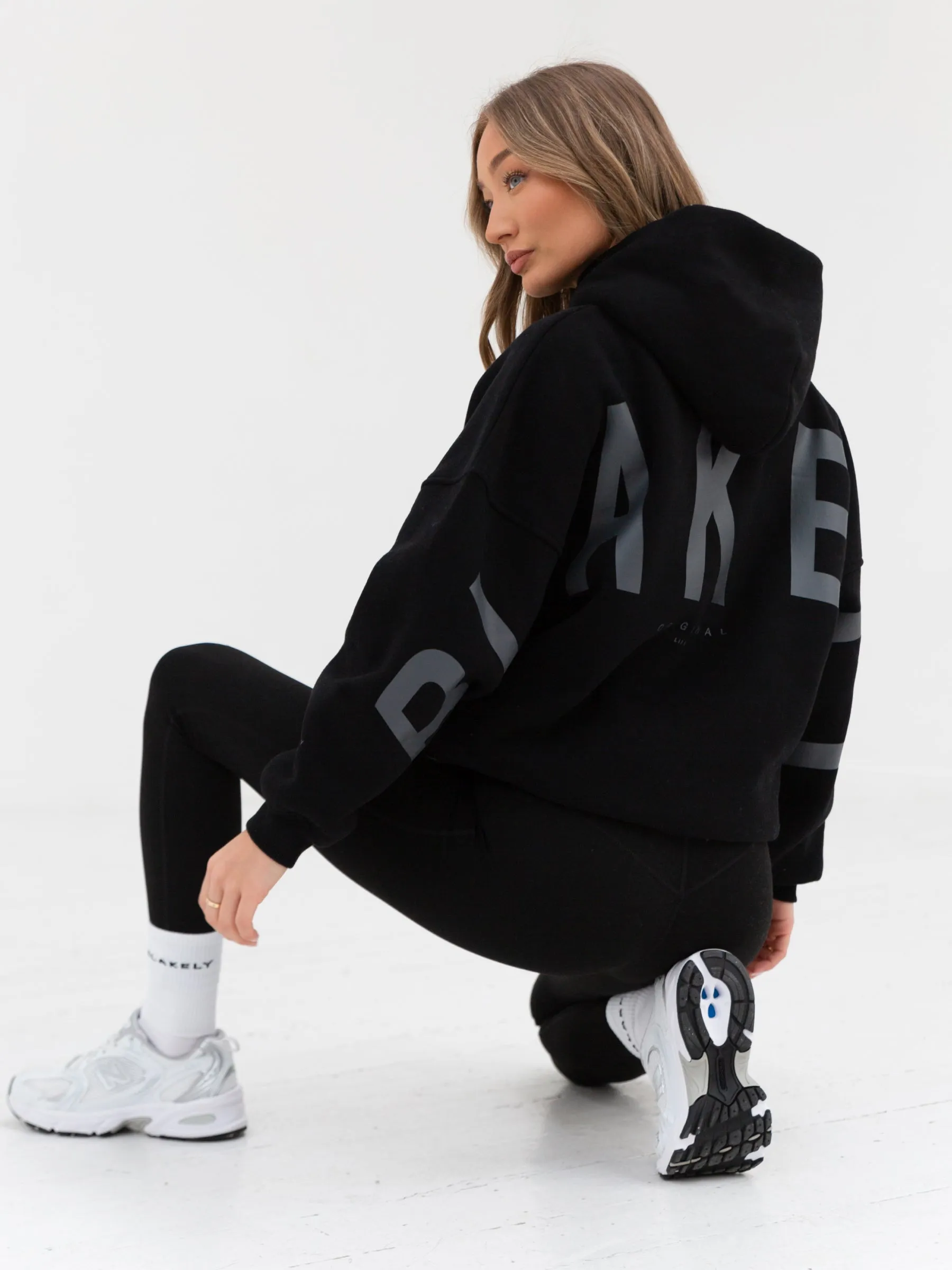 Tonal Isabel Oversized Hoodie - Black