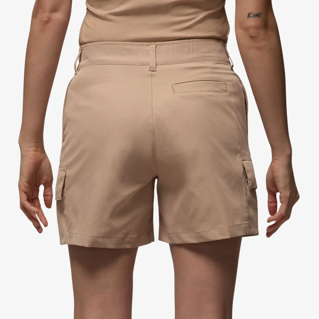 womens jordan chicago shorts (legend medium brown)